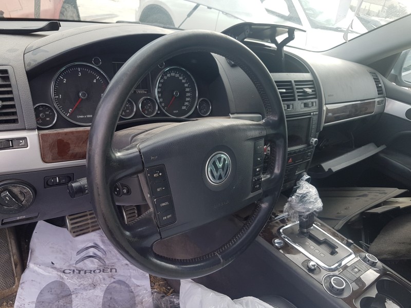 volkswagen touareg (7la) del año 2008