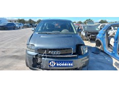 audi a2 (8z) del año 2002