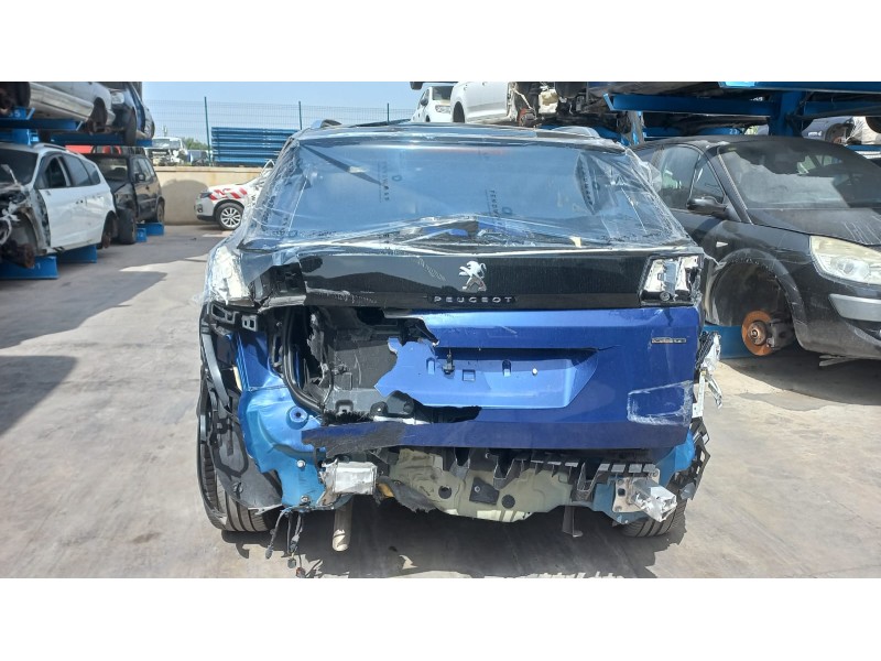 peugeot 3008 del año 2020