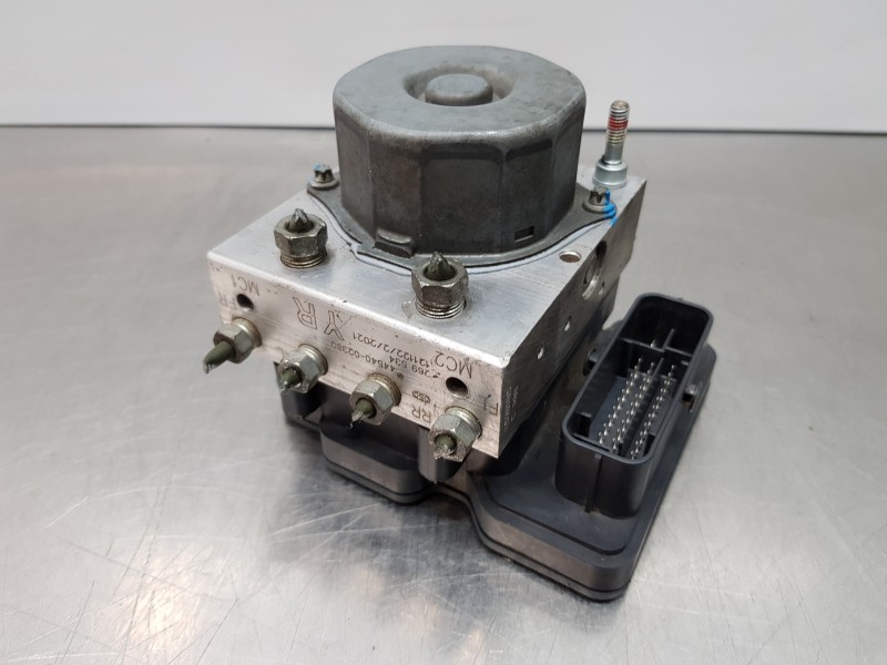 Recambio de abs para toyota auris advance referencia OEM IAM 4454002380 0265242074  Recambio de abs para toyota auris advance referencia OEM IAM 4454002380 0265242074