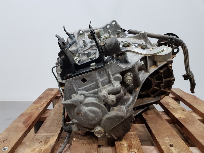 Recambio de caja cambios para toyota auris advance referencia OEM IAM 3030002190   Recambio de caja cambios para toyota auris advance referencia OEM IAM 3030002190
