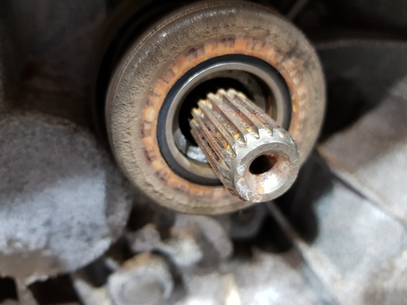 Recambio de caja cambios para ford fiesta (ccn) confort referencia OEM IAM 8A6R7002JL   Recambio de caja cambios para ford fiesta (ccn) confort referencia OEM IAM 8A6R7002JL