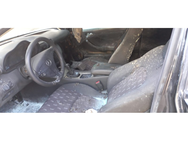 mercedes clase c (w203) sportcoupe del año 2004