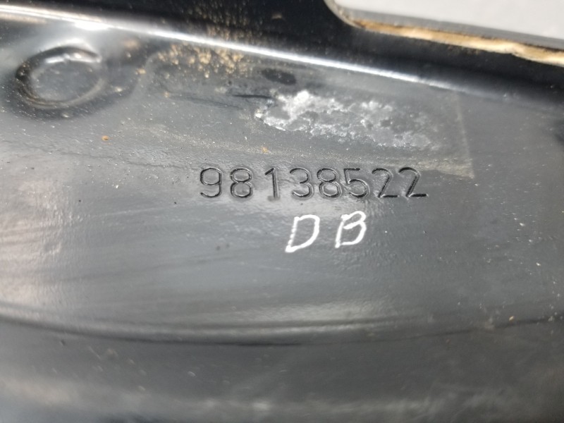 Recambio de brazo suspension inferior delantero derecho para peugeot rifter active pack referencia OEM IAM 9846329080 98138522 