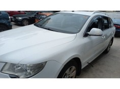 skoda superb combi (3t5) del año 2012 2