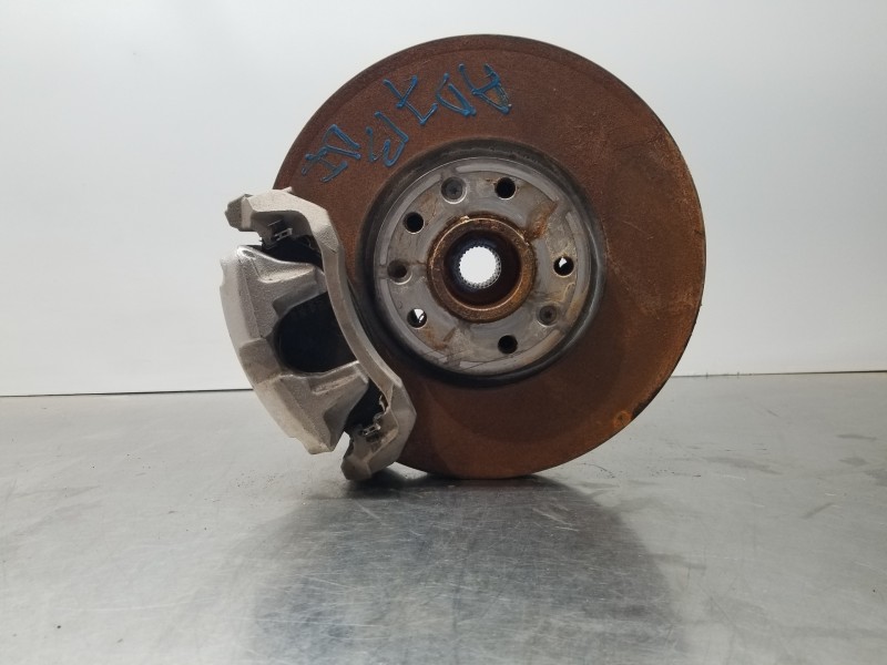 Recambio de mangueta delantera izquierda para peugeot rifter active pack referencia OEM IAM 1647857480 9670367680 