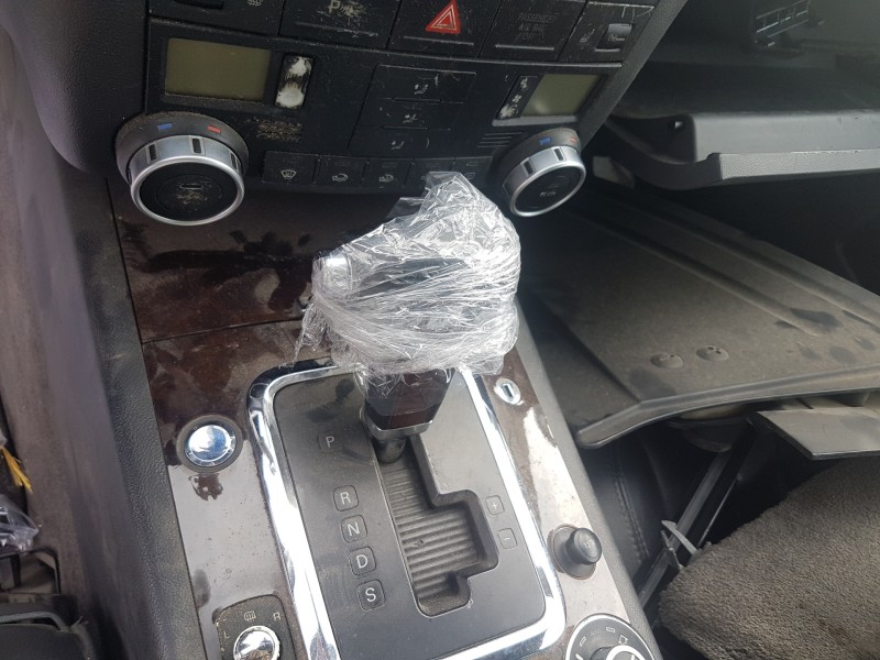 volkswagen touareg (7la) del año 2008