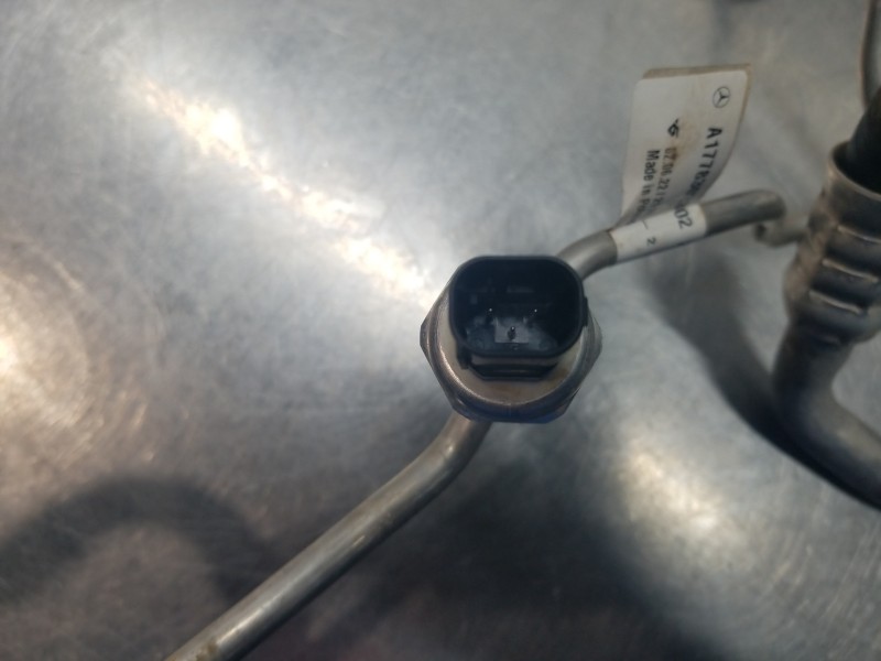 Recambio de tubos aire acondicionado para mercedes clase a (w177) 200 d referencia OEM IAM A1778303302 A1778305601 