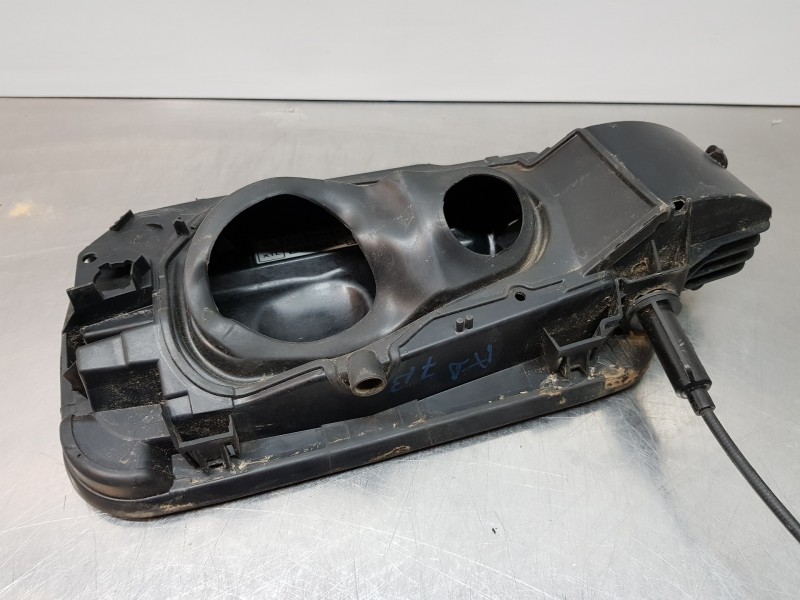 Recambio de tapa exterior combustible para peugeot rifter active pack referencia OEM IAM 9824616980 9817919780 