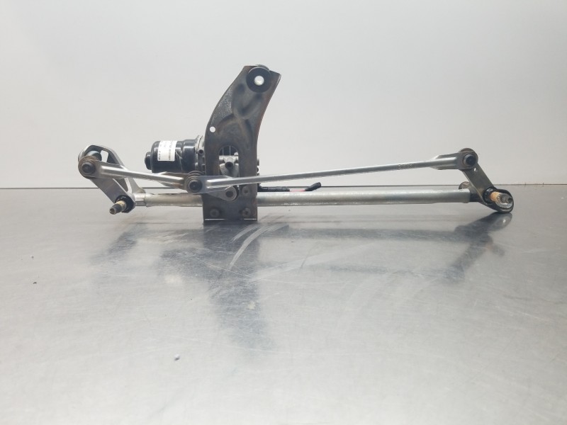 Recambio de motor limpia delantero para mercedes clase a (w177) 200 d referencia OEM IAM A1778204201 A1778204901 