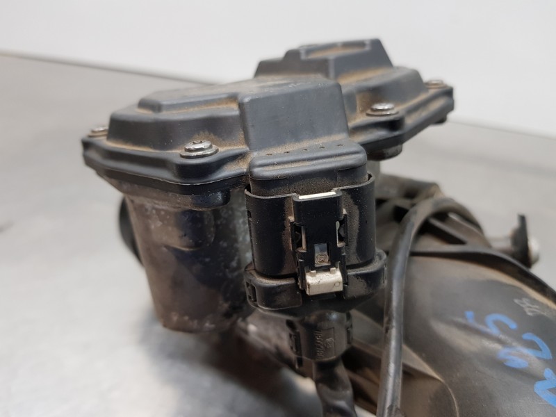 Recambio de caja mariposa para bmw serie 4 gran coupe (f36) x drive referencia OEM IAM 13547810752 11618519492 