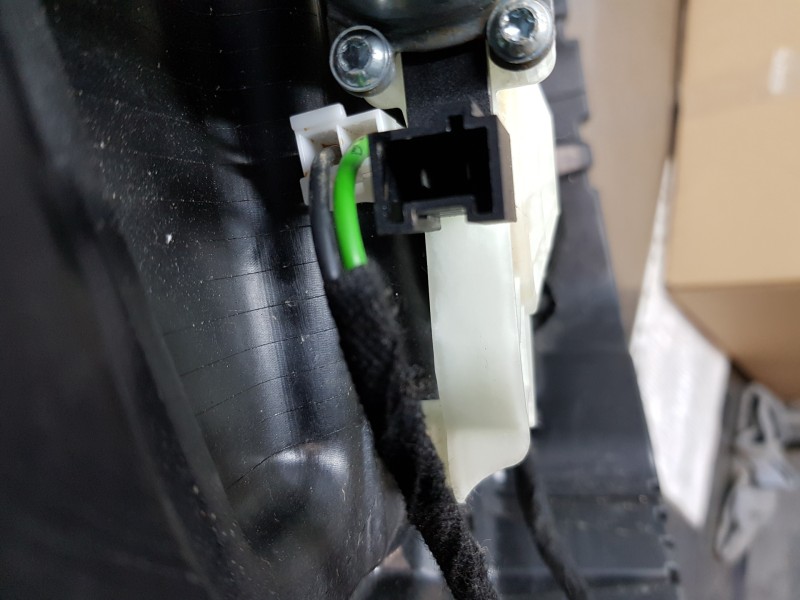 Recambio de elevalunas delantero derecho para mercedes clase a (w177) 200 d referencia OEM IAM A1777205800 A0009065706 