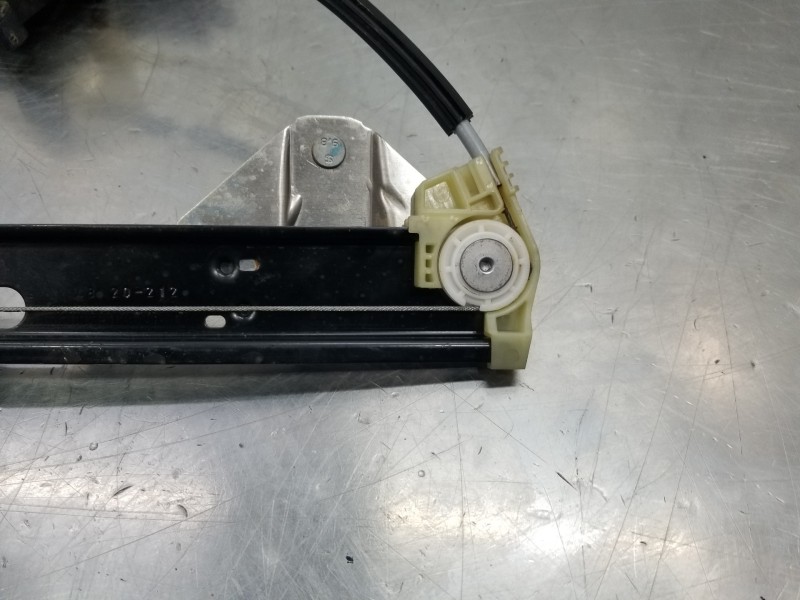 Recambio de elevalunas delantero izquierdo para audi a1 sportback (gba) cool referencia OEM IAM 8W0959801 82G837461A 