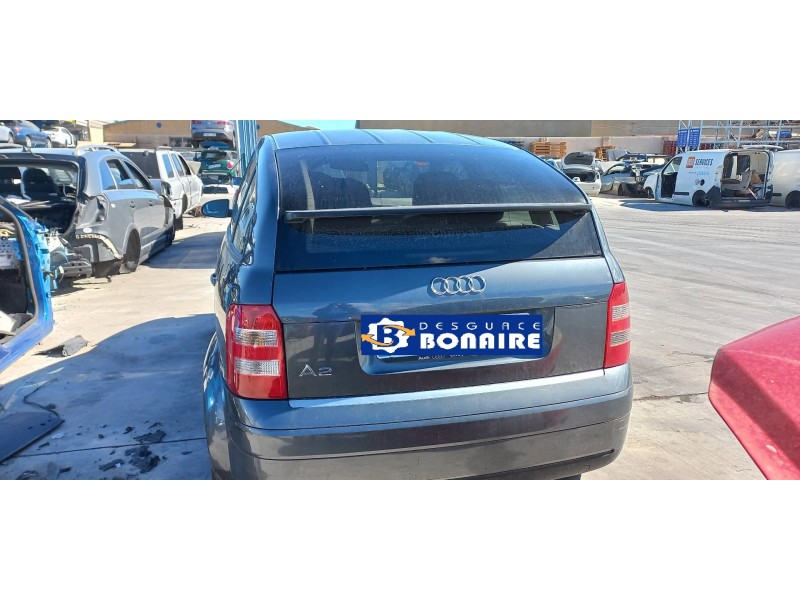 audi a2 (8z) del año 2002