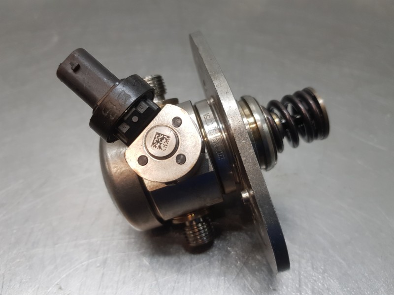 Recambio de bomba inyeccion para mini mini 5-trg. (f55) one referencia OEM IAM 13518631642 0261520521 