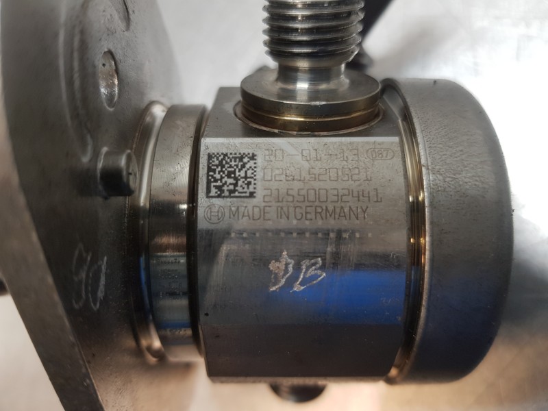 Recambio de bomba inyeccion para mini mini 5-trg. (f55) one referencia OEM IAM 13518631642 0261520521 