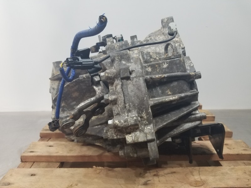 Recambio de caja cambios para hyundai tucson klass referencia OEM IAM 4300032AH8  