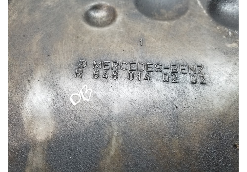 Recambio de carter para mercedes clase e (w211) berlina e 320 cdi (211.026) referencia OEM IAM A6480140302 R6480140202 