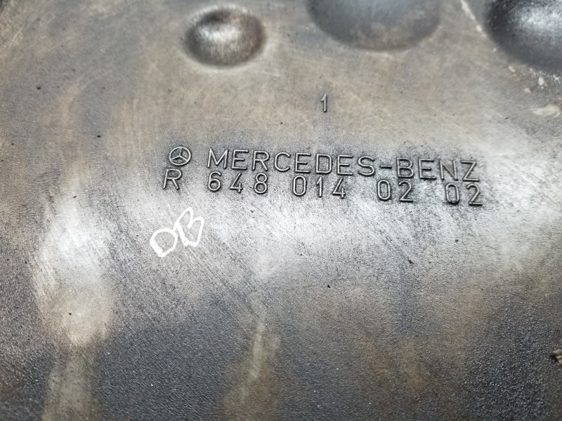 Recambio de carter para mercedes clase e (w211) berlina e 320 cdi (211.026) referencia OEM IAM A6480140302 R6480140202 