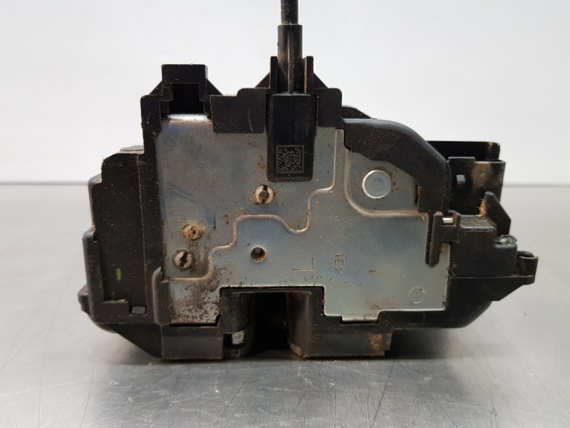 Recambio de cerradura puerta delantera izquierda para renault master iii furgón referencia OEM IAM 805035039R  