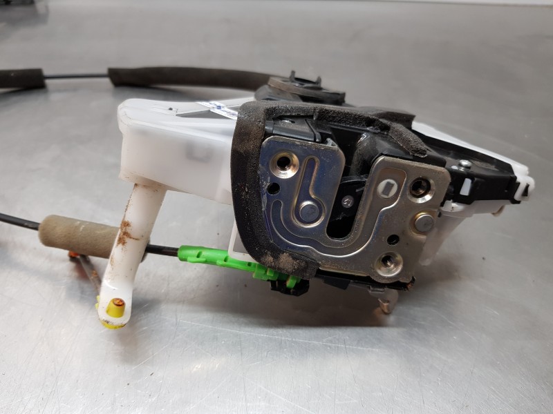 Recambio de cerradura puerta delantera izquierda para nissan qashqai (j12) acenta referencia OEM IAM 805016UA0A  