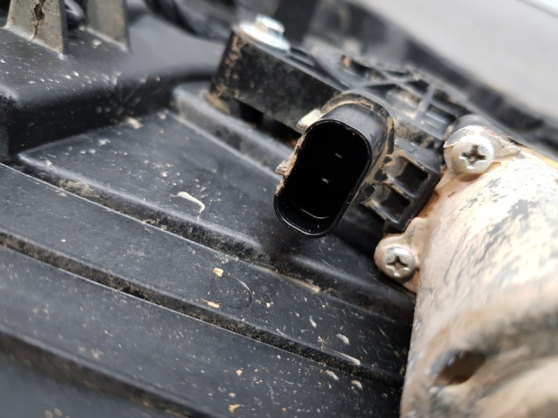 Recambio de elevalunas delantero derecho para hyundai tucson tl referencia OEM IAM 82481D7010 82460D7000 