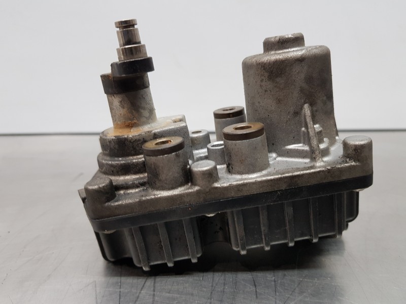 Recambio de modulo electronico para hyundai i30 fastback tecno referencia OEM IAM 7841110015  