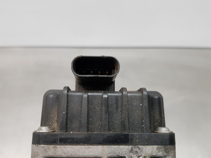 Recambio de modulo electronico para hyundai i30 fastback tecno referencia OEM IAM 7841110015  