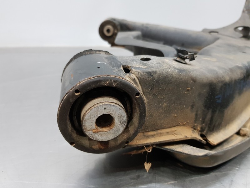 Recambio de brazo suspension inferior trasero derecho para mercedes vito mixto (447) combi referencia OEM IAM A4473505000  