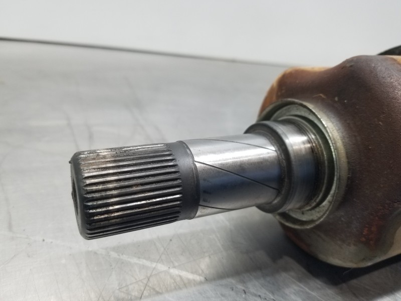 Recambio de transmision delantera izquierda para mercedes vito mixto (447) combi referencia OEM IAM A4473305300  