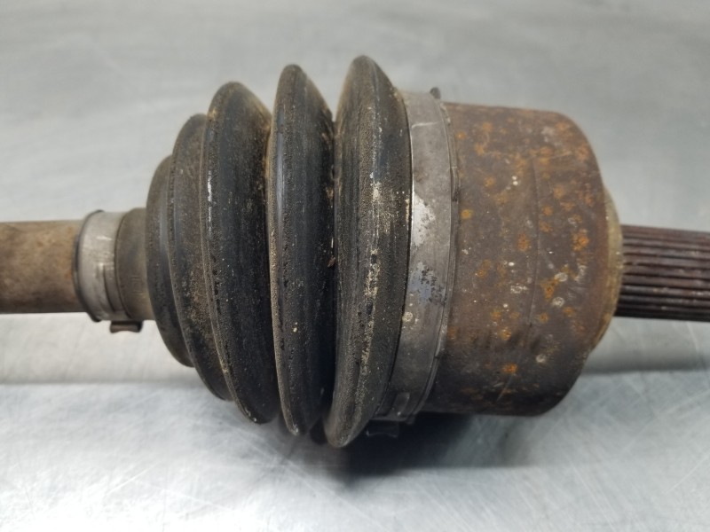 Recambio de transmision delantera izquierda para mercedes vito mixto (447) combi referencia OEM IAM A4473305300  