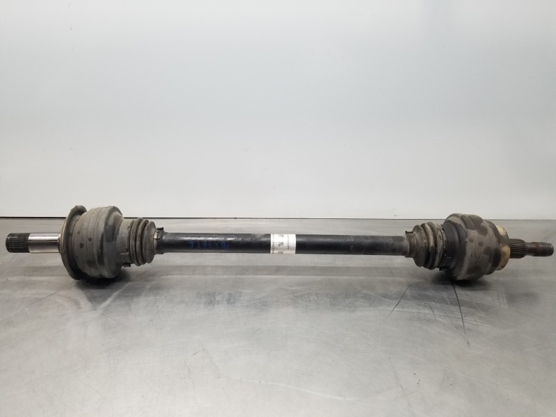 Recambio de transmision trasera izquierda para mercedes vito mixto (447) select referencia OEM IAM A447350660 A44735066001 