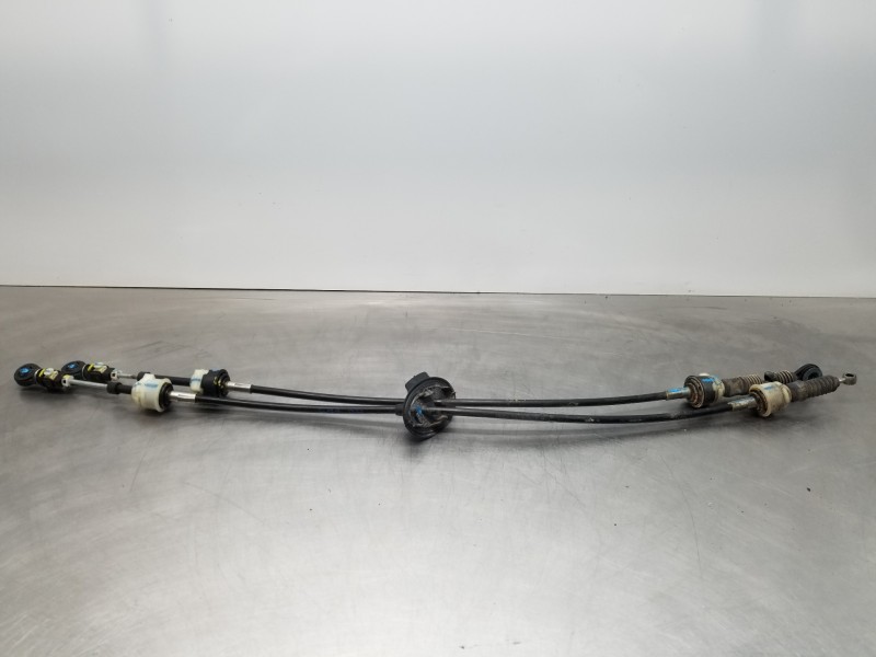 Recambio de varillaje cambio para mercedes vito mixto (447) combi referencia OEM IAM A4472601651  