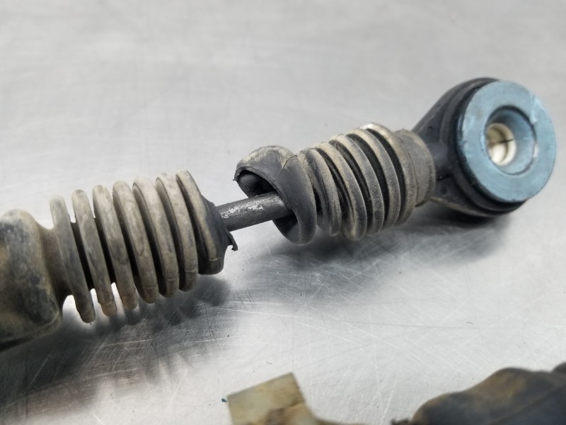 Recambio de varillaje cambio para mercedes vito mixto (447) combi referencia OEM IAM A4472601651  