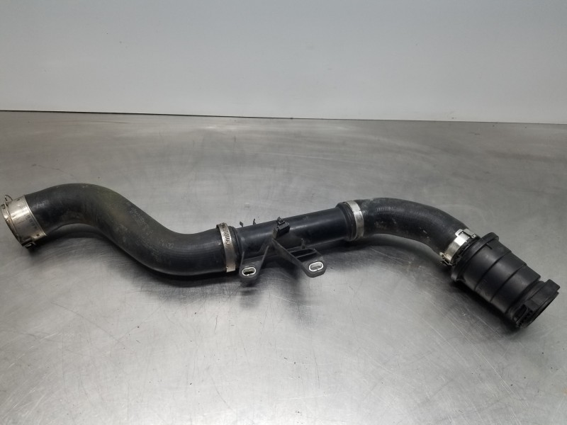 Recambio de tubo presion turbocompresor para mercedes vito mixto (447) combi referencia OEM IAM A4475280582  