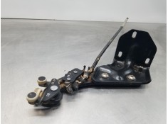 Recambio de soporte / guia puerta corredera para mercedes vito mixto (447) combi referencia OEM IAM A4477600747   2