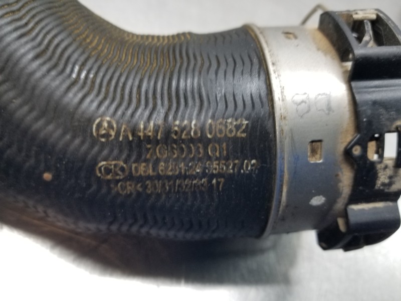 Recambio de tubo presion turbocompresor para mercedes vito mixto (447) combi referencia OEM IAM A4475280682  