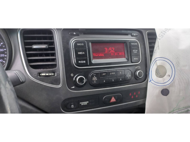 kia carens ( ) del año 2016