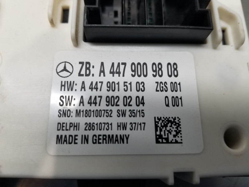 Recambio de modulo confort para mercedes vito mixto (447) combi referencia OEM IAM A4479009808 A4479015103 A4479020204