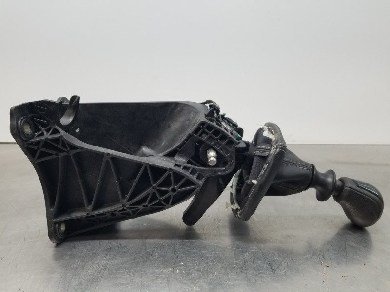 Recambio de palanca cambio para mercedes vito mixto (447) combi referencia OEM IAM A4472601600 A4472600598 