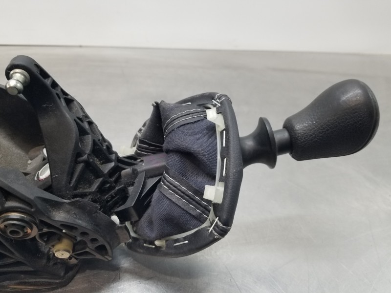 Recambio de palanca cambio para mercedes vito mixto (447) combi referencia OEM IAM A4472601600 A4472600598 