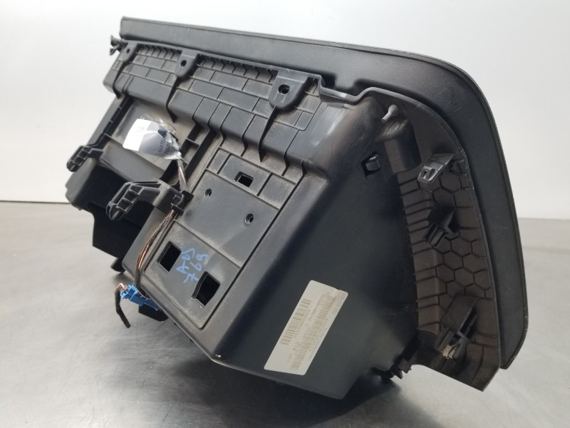 Recambio de guantera para mercedes vito mixto (447) combi referencia OEM IAM A4476800391  