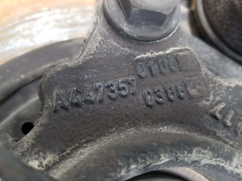 Recambio de mangueta trasera derecha para mercedes vito mixto (447) combi referencia OEM IAM A4473505800 A4473570106 