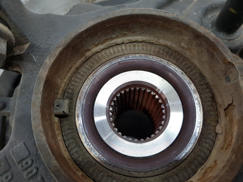 Recambio de mangueta trasera izquierda para mercedes vito mixto (447) select referencia OEM IAM A4473505500  