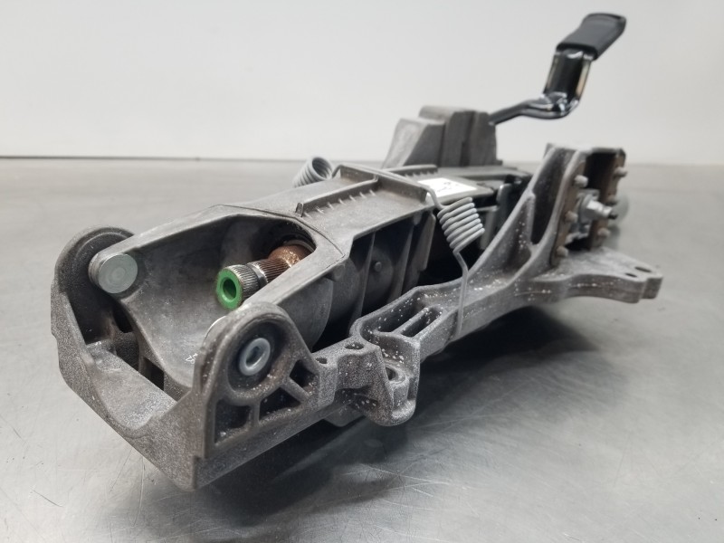 Recambio de columna direccion para mercedes vito mixto (447) combi referencia OEM IAM A4474604400 A2134620220 A4474620105