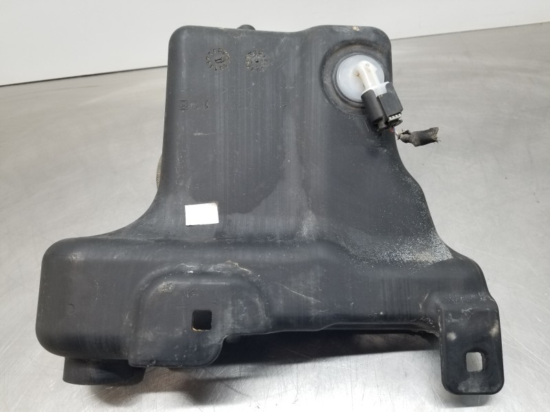 Recambio de deposito limpia para mercedes vito mixto (447) combi referencia OEM IAM A0008690200 A4478600460 A4478690066