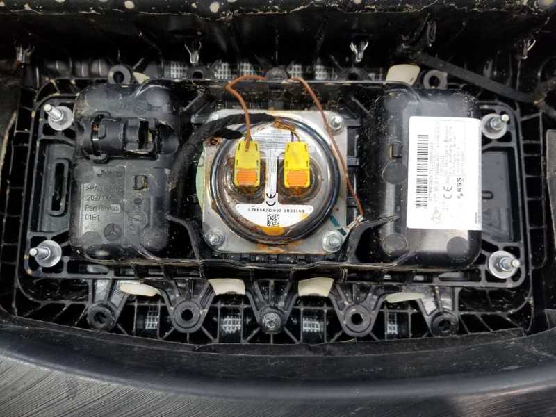 Recambio de kit airbag para mercedes clase a (w177) 200 d referencia OEM IAM A1776806102  