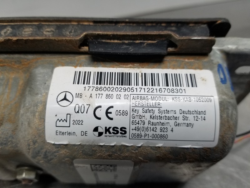 Recambio de kit airbag para mercedes clase a (w177) 200 d referencia OEM IAM A1776806102  