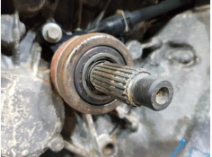 Recambio de caja cambios para nissan pulsar (c13) fastback referencia OEM IAM 320103323R 320101U0B TL4131 2