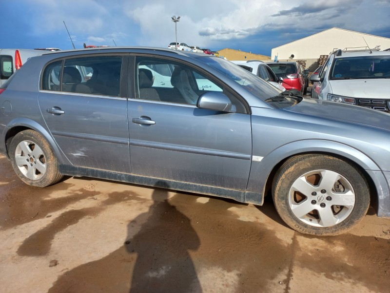 opel signum del año 2003